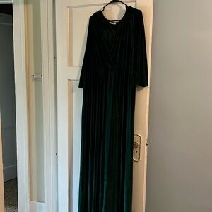 Sofia Velvet Dress